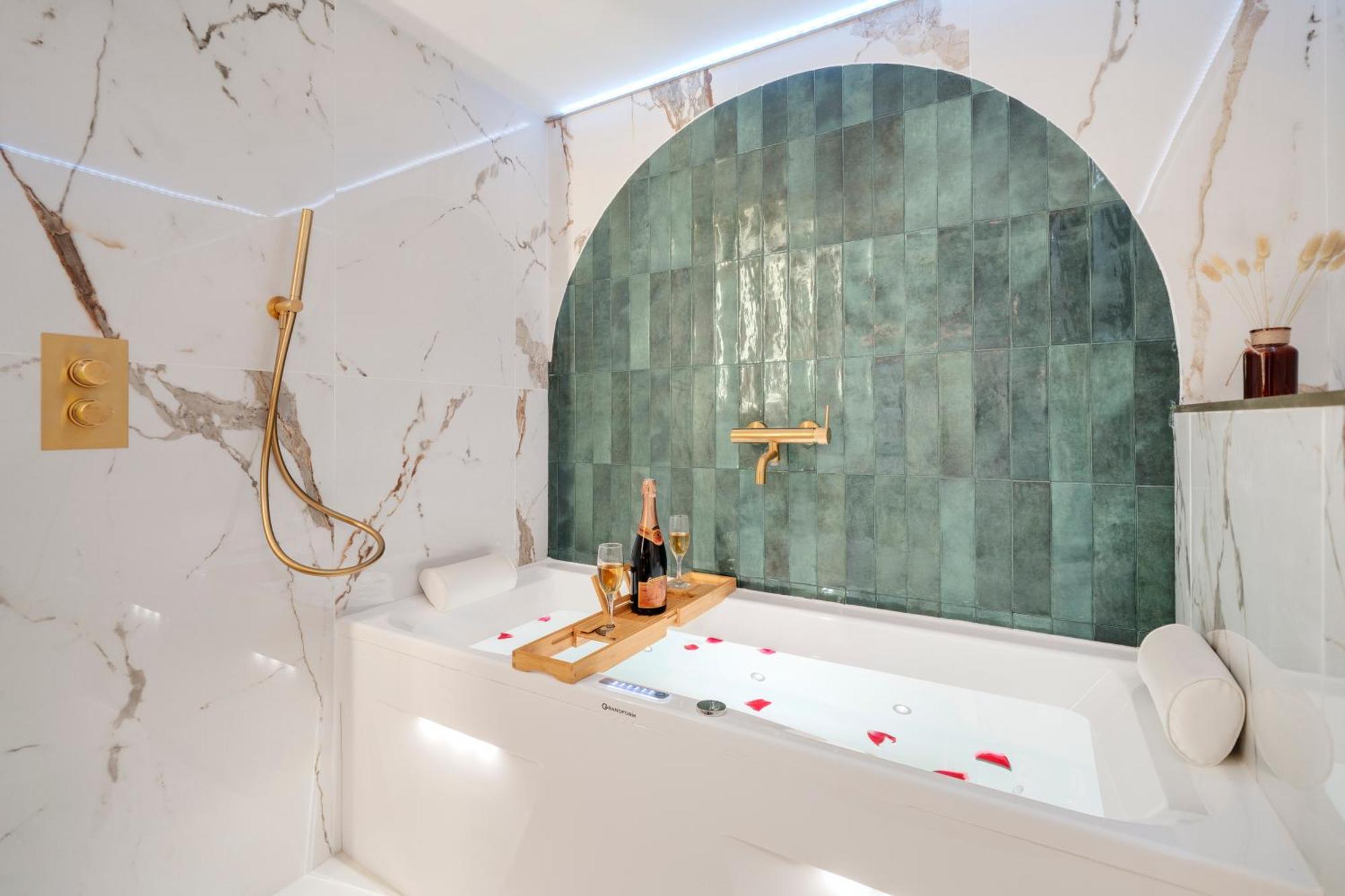 Cinema Room Haut De Gamme Avec Balneotherapie Nancy Exterior photo